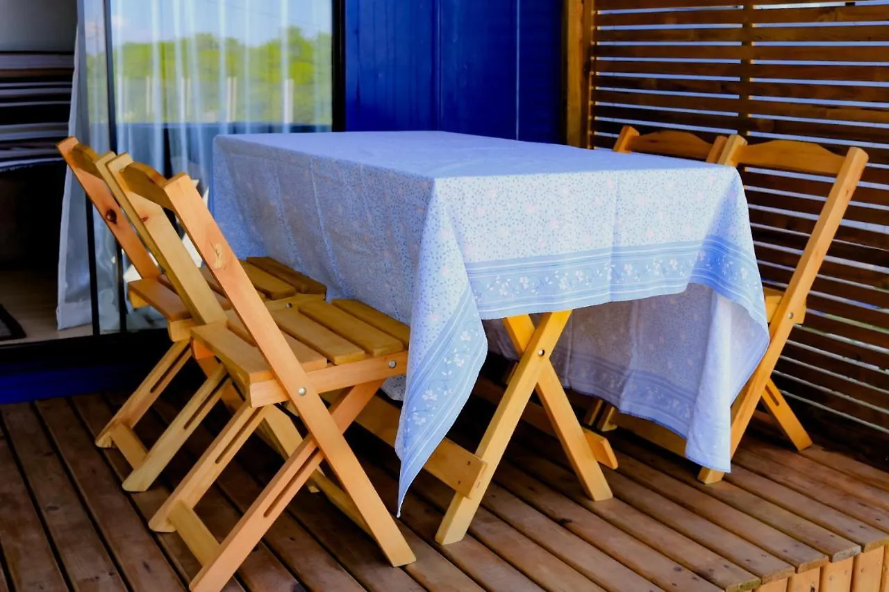 Container Bem-Te-Vi! Villa Sideropolis 0*,  Brazil